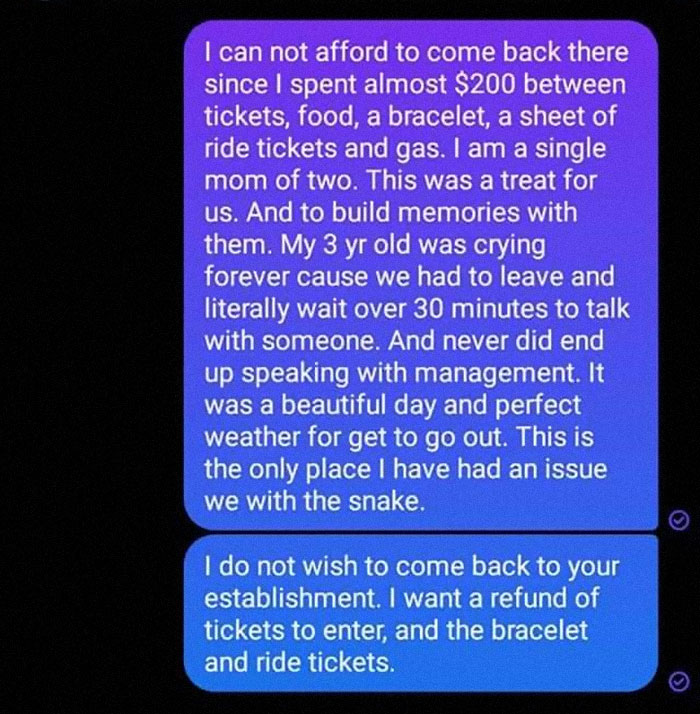 Pumpkin Farm Kicks Out Karen Who Brought A Snake To Its Territory, She Threatens To Go To The Press, Gets Shut Down By The Owner