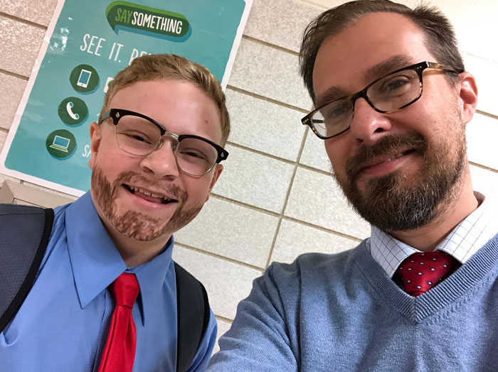 In Honor Of Twin Tuesday Today I Wanted To Look Back At One Of My Best Twin Days I Had (Even Though It Was A Halloween Costume)