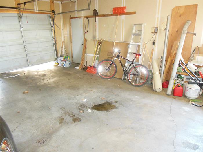 30 Landlords Describe The Weirdest And Most Disturbing Tenant They've Ever Had