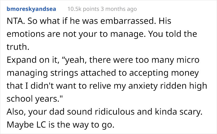 Father Embarrassed After His Kid &ldquo;Announces&rdquo; To The Whole Family That They&rsquo;ve Been Paying Their Own College Tuition Themselves