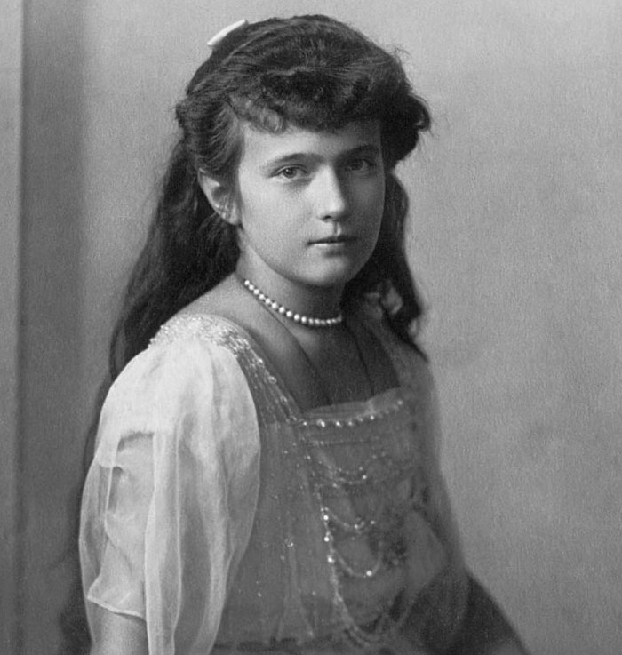 30 People Share Historical 'Facts' That Have Been Proven Wrong Long Ago, But Many People Still Believe In