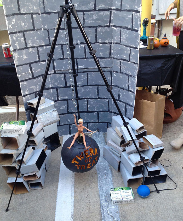 My Girlfriend Had A Pumpkin Carving Contest At Work