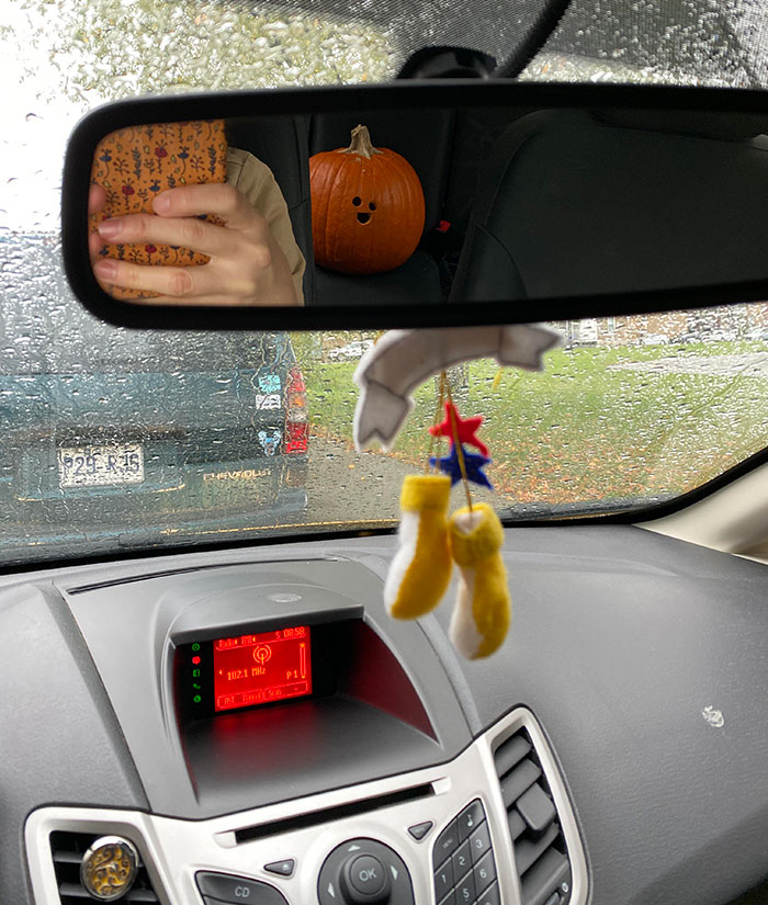 I Carved My First Pumpkin. His Name Is Murphy And I’m Obsessed With Him