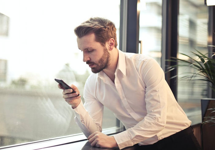 Estas 16 personas revelaron los mensajes de texto más escalofriantes que recibieron