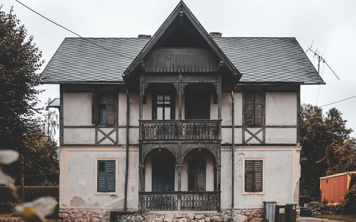 30 People Share The Scariest Unexplainable Things That Happened To Them