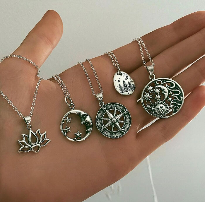 Palm Readers Are Out Of A Job?