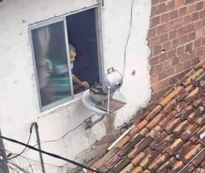 No Matter The Place, There's Always A Way To Barbecue