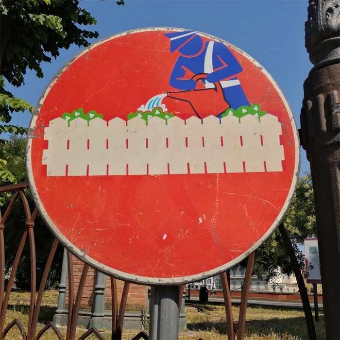 Funny-Street-Signs-Cletabraham