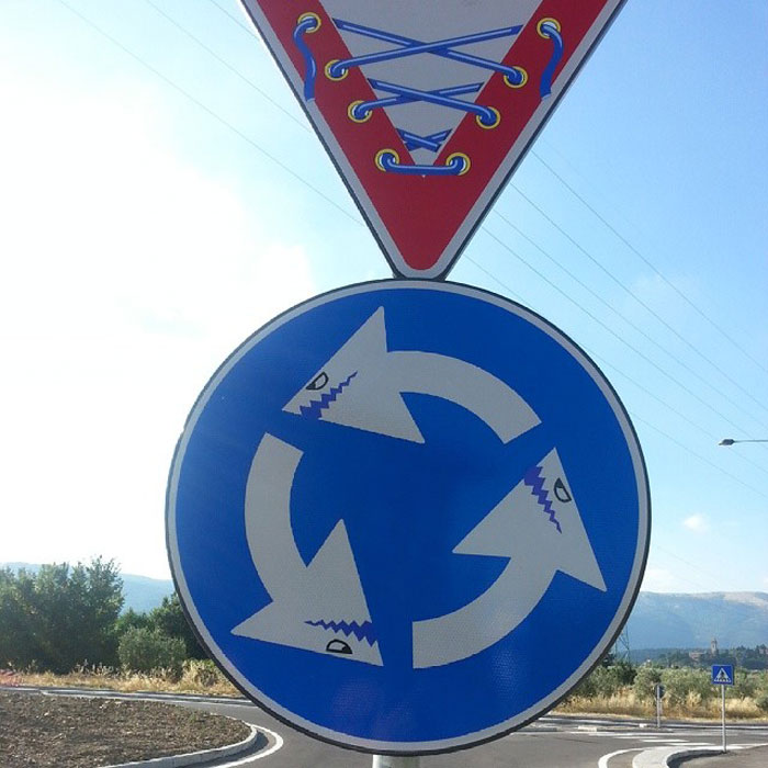 Funny-Street-Signs-Cletabraham