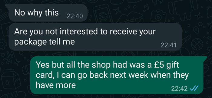 Nigerian Scammer Gets Hilariously Roasted Without Even Realizing Nigerian Scammer Gets Hilariously Roasted Without Even Realizing