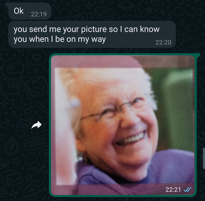 Nigerian Scammer Gets Hilariously Roasted Without Even Realizing Nigerian Scammer Gets Hilariously Roasted Without Even Realizing