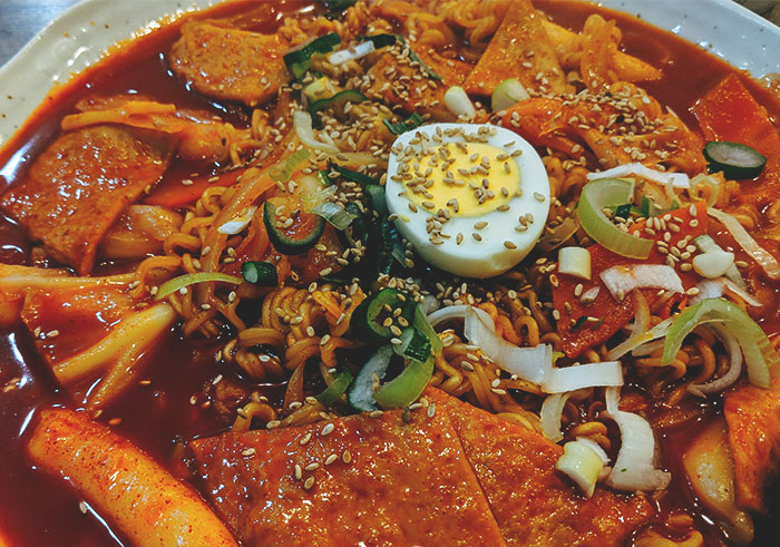 "En Estados Unidos, son macarrones y pizza": Un estadounidense se pregunta qué comen los pequeños tiquismiquis de todo el mundo (20 Publicaciones)