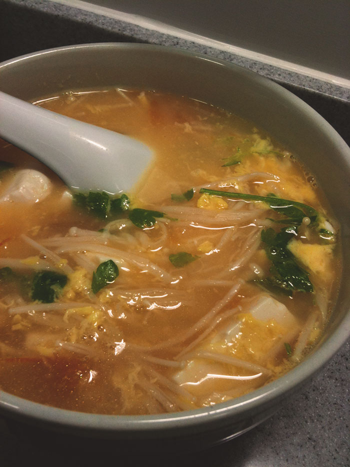 "In The US, It's Macaroni And Pizza": American Asks What Little Picky-Eaters Around The World Eat (30 Posts)