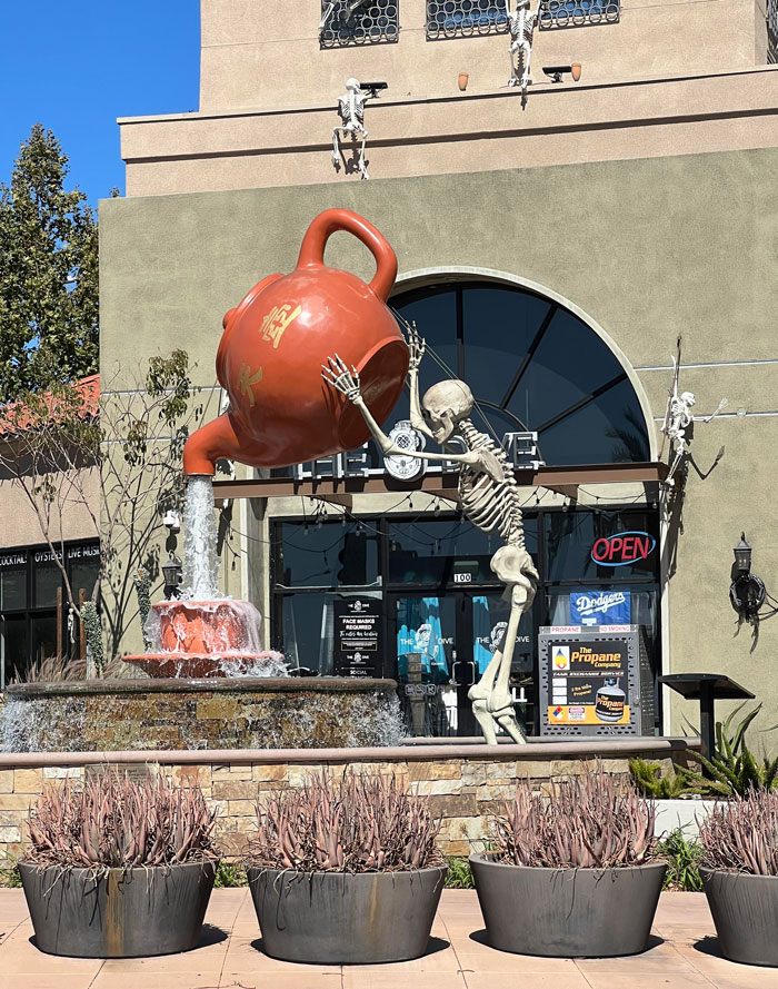 Used To Be Only Teacup, Now With Spooky