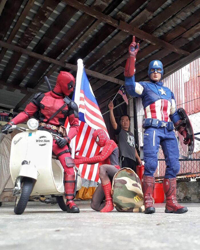 Superheroes-Photograph-Funny-Instagram