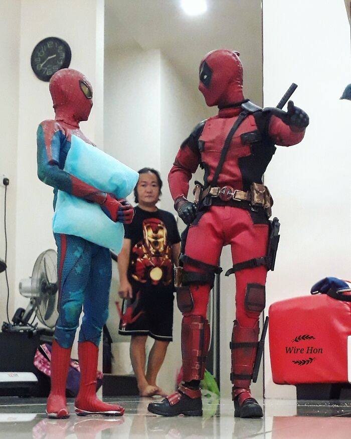 Superheroes-Photograph-Funny-Instagram