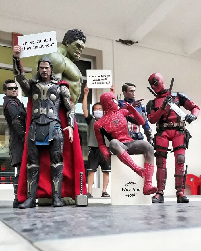 Superheroes-Photograph-Funny-Instagram