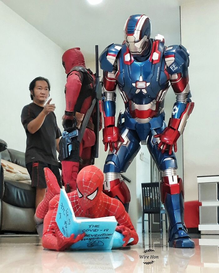 Superheroes-Photograph-Funny-Instagram