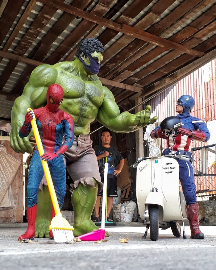 Superheroes-Photograph-Funny-Instagram