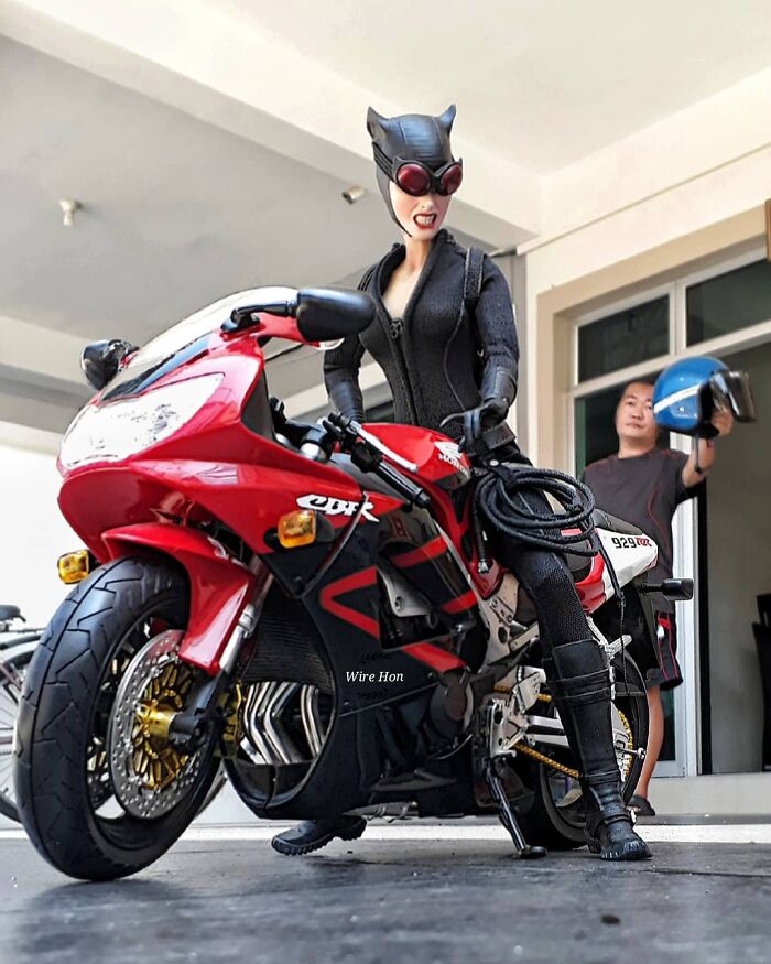 Superheroes-Photograph-Funny-Instagram