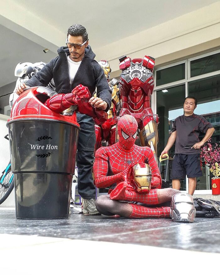 Superheroes-Photograph-Funny-Instagram