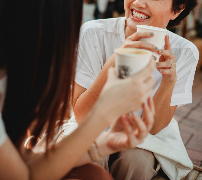 36 People Share What Traits Show A Person Wasn't Loved By Their Parents Enough As A Child