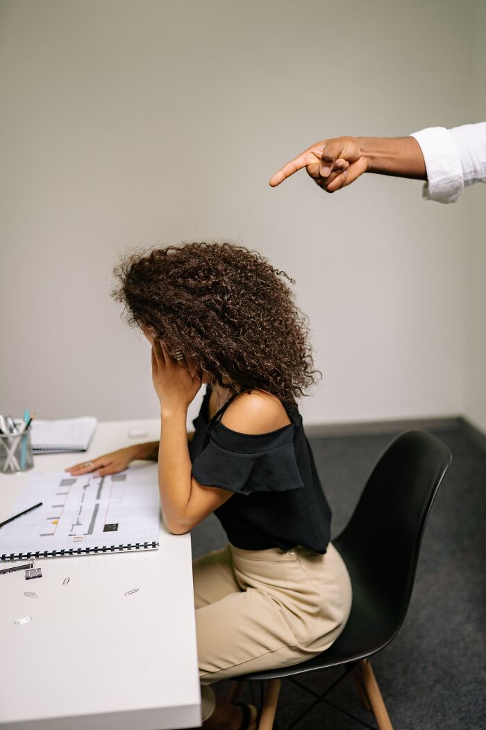 36 People Share What Traits Show A Person Wasn't Loved By Their Parents Enough As A Child