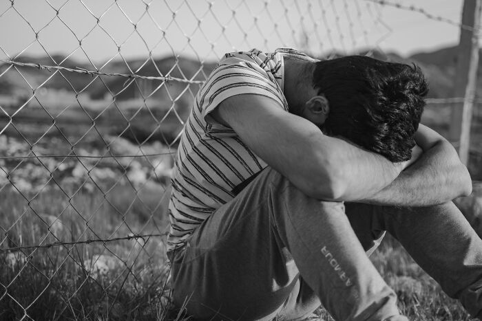 36 People Share What Traits Show A Person Wasn't Loved By Their Parents Enough As A Child