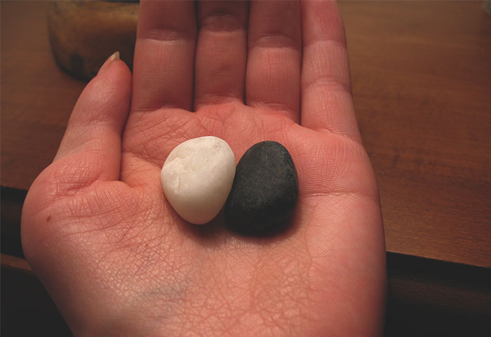 30 Babysitters Spill The Tea About The Weirdest Rules They Had To Follow