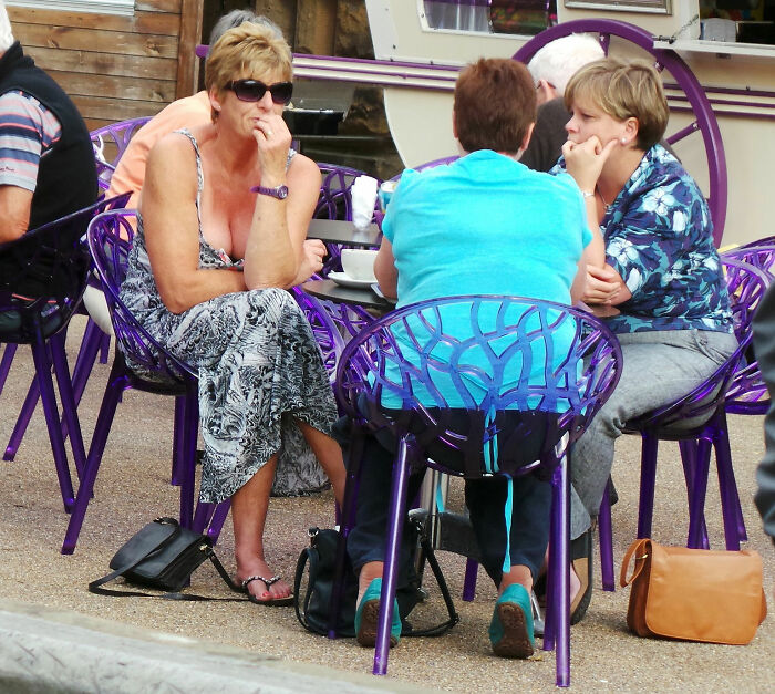 40 Examples Of Toxic Positivity, As Called Out By Women In This Online Group