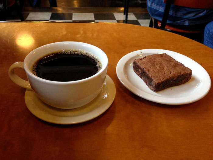 Online Thread Has Folks Pointing Out Simple Things That Can Make People Look More Attractive, And Here Are 30 Of The Best Ones