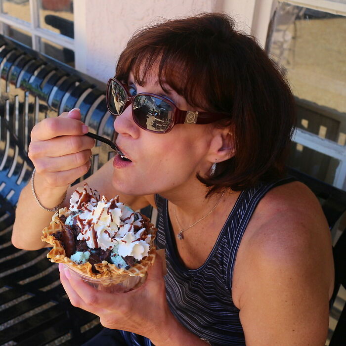 40 Examples Of Toxic Positivity, As Called Out By Women In This Online Group