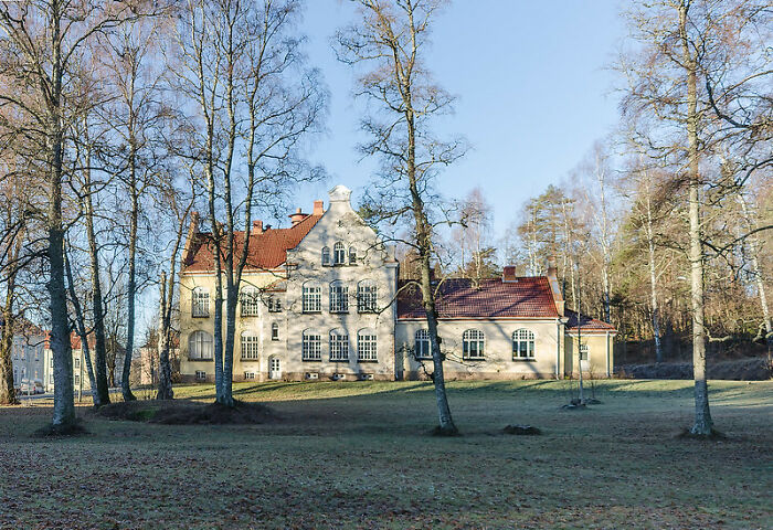 Someone Asked “What Are Some Men’s Issues That Are Overlooked?”, And 30 People Delivered