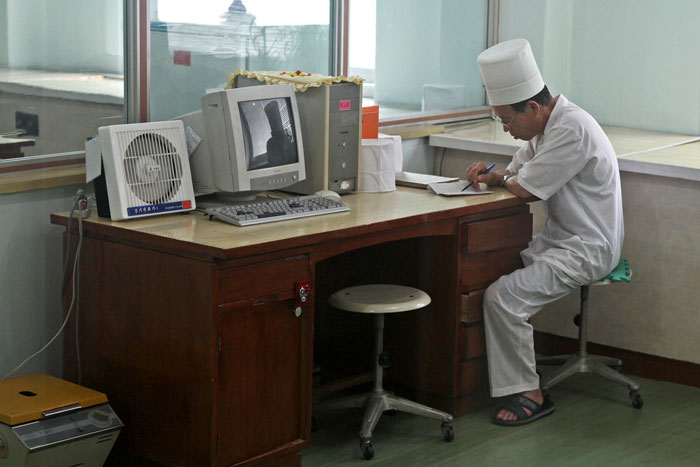 29 Popular Things That Everyone Pretends To Enjoy, As Shared By People In This Online Group