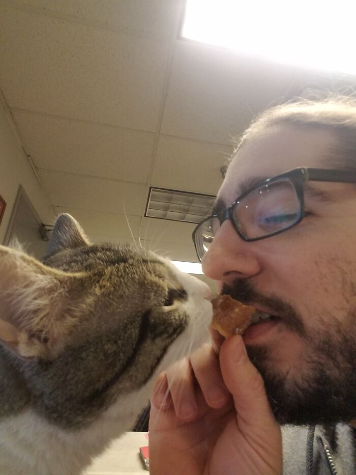 Bender And Me Having A Landy And The Tramp Moment Over A Donut