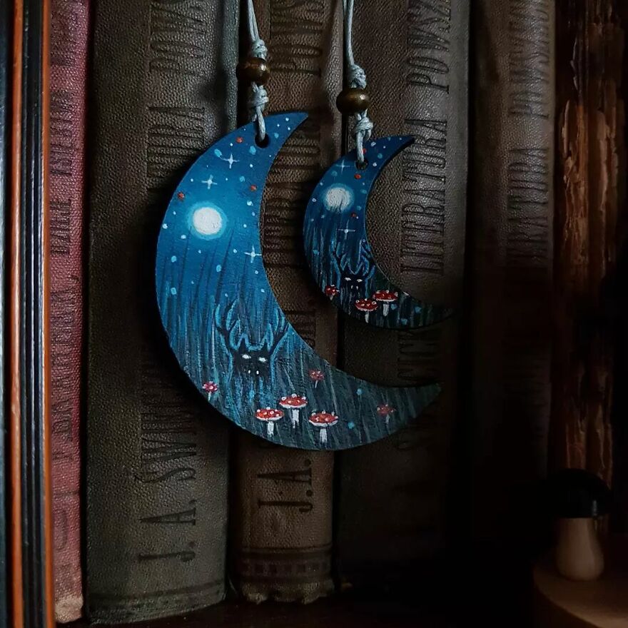 I Create Magical Paintings On Wood Inspired By The Forest