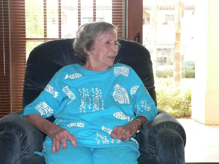 40 Examples Of Toxic Positivity, As Called Out By Women In This Online Group