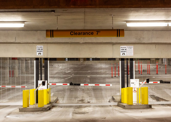 30 People Reveal Scams They Still Can't Believe They Bought