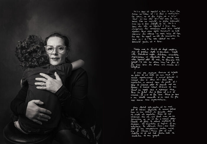 Black and white photo of a woman embracing a child, illustrating postpartum and the challenges of motherhood.