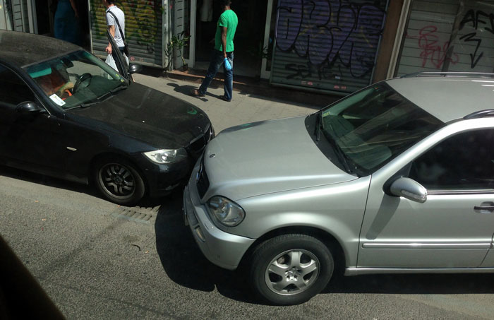 30 Folks In This Online Group Share How Their "Neighbors From Hell" Earned Their Name