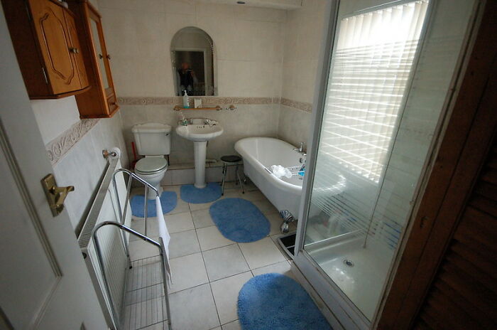 Nearly 77k People Found This Thread Of Random Advice Useful And These Are 30 Of The Best Bits