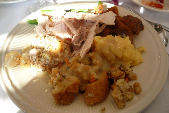 People In This Online Group Share What Things Their Family Members Had The Courage To Do At Their Thanksgiving Gathering (30 Stories)