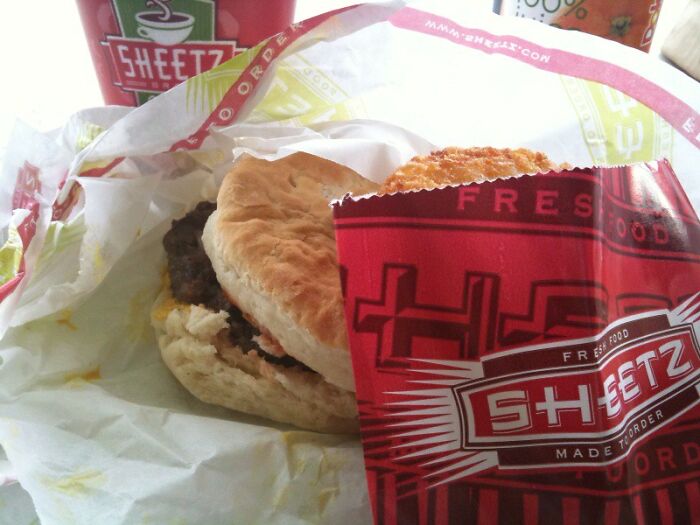 30 Dishes People Should Stop Ordering As Revealed By Fast Food Workers Online