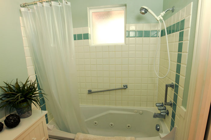 20 Personas señalan detalles simples que pueden mejorar el atractivo en este hilo online