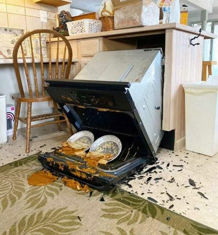 Thanksgiving-Fails-2021