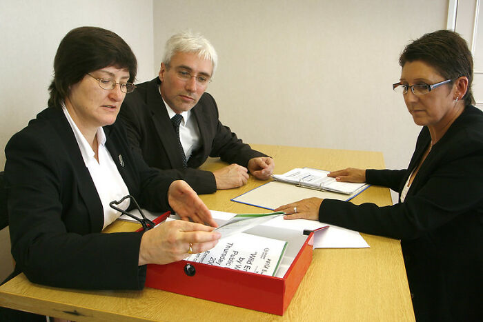 40 Examples Of Toxic Positivity, As Called Out By Women In This Online Group