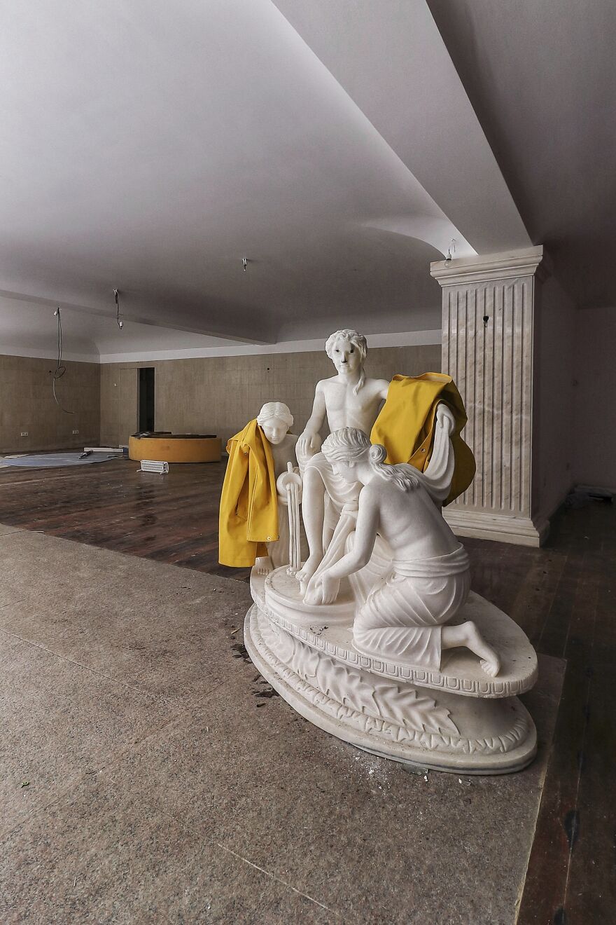 The Yellow Jackets Found The Abandoned Disney Castle