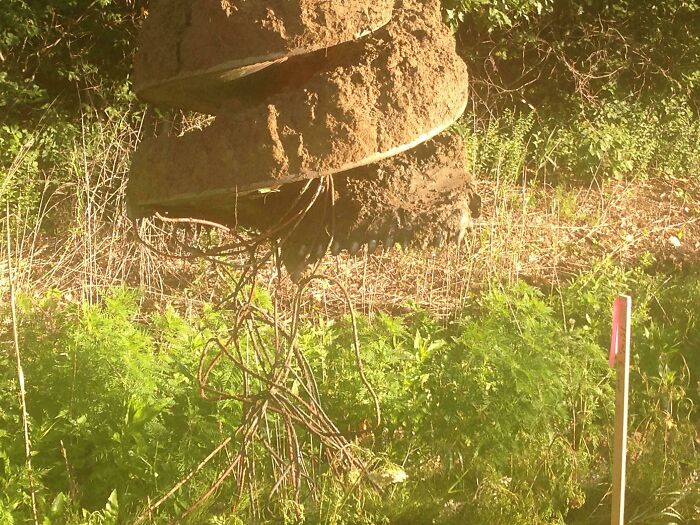 Call To Locate The Underground Power Lines? Nah You Don’t Need To Do That…