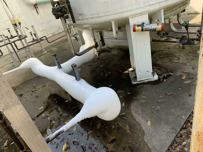 Is This Safe? Liquid Nitrogen Tank