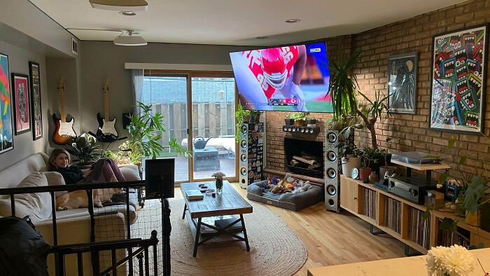 6 Months Left Until My Current Male Living Space Is Relocated And Includes A Female + Her Cat. This Could Be It Boys